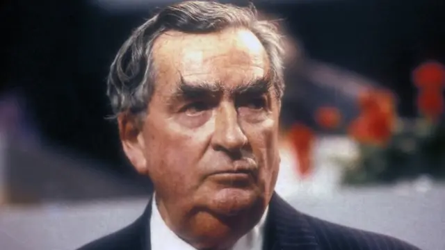 O ex-chanceler britânico Denis Healey