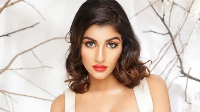 யாஷிகா ஆனந்த்