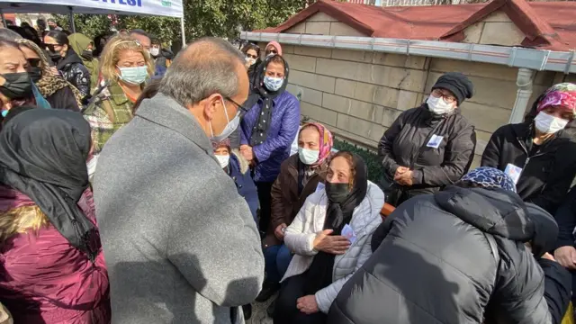 Güngör Arslan'ın eşi Suna Arslan, Kocaeli Valisi Seddar Yavuz'a azmettiricilerin bulunması çağrısı yaptı.