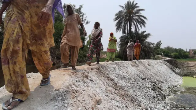 ਮਨਰੇਗਾ ਮਜ਼ਦੂਰ