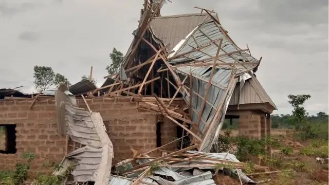 Ụlọ mmiri mebiri