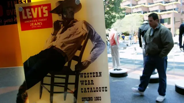 Anuncio de pantalones vaqueros