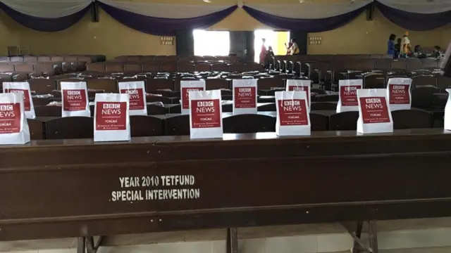 Gbọ̀ngàn ilé ẹ̀kọ́ ní ilé ìwé Adeyemi College of Education