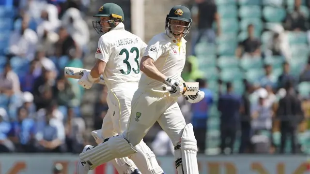 लाबुशेन और स्मिथ