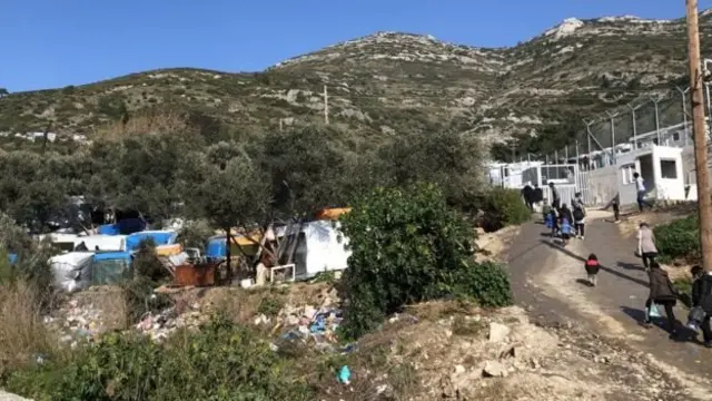 Sisam adasında göçmenler kötü koşullarda yaşıyor