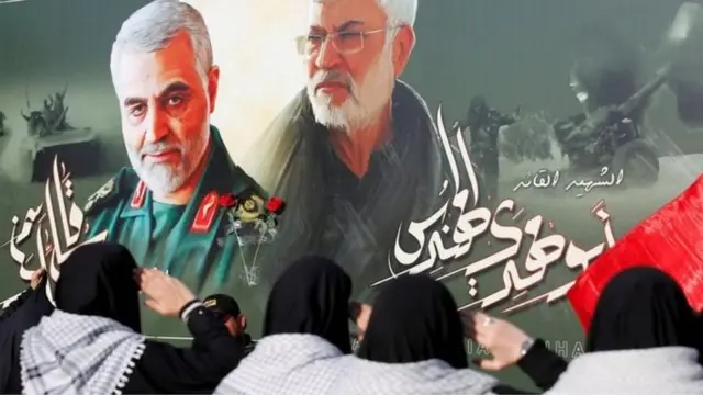 Kamanda wanamgambo wa Iraq Abu Mahdi al-Muhandis (Kulia) aliuawa sambamba na Soleimani