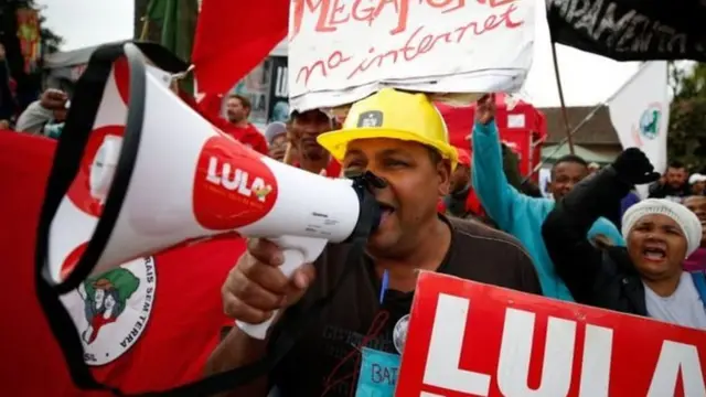 தேர்தலில் நிற்க முடியாது