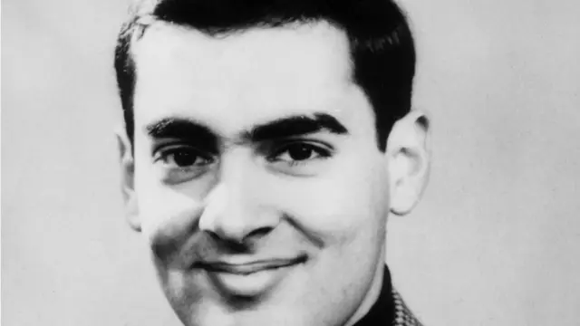 राजीव गांधी