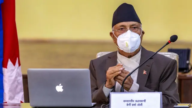 प्रधानमन्त्री केपी शर्मा ओली