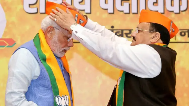 नरेंद्र मोदी