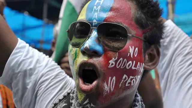 बोडोलैंड की डिमांड करता एक युवक