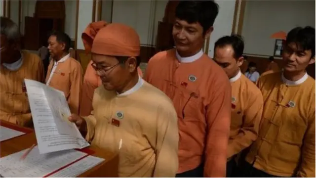 ရွေးကောက်ပွဲနဲ့ သက်ဆိုင်တဲ့ ရွေးကောက်ခံကိုယ်စားလှယ်တွေကိုရွေးချယ်တာကတဆင့် လာမယ့် ၂၀၂၀ ရွေးကောက်ပွဲကို လူထုကစိတ်ဝင်စားလာစေတယ်လို့လည်း ဆိုကြသူတွေရှိကြပါတယ်။