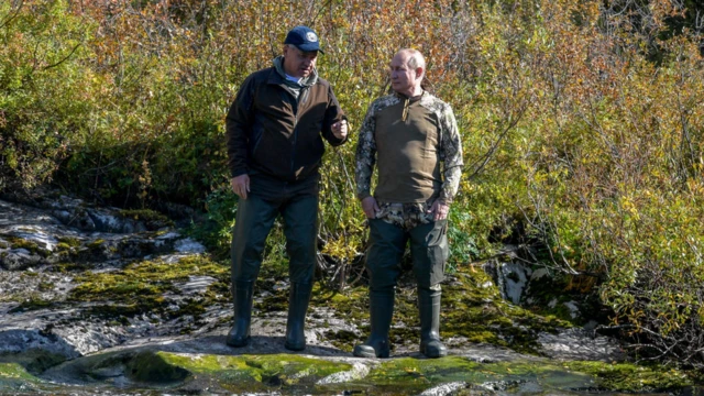 Sergei Shoigu and Vladimir Putin