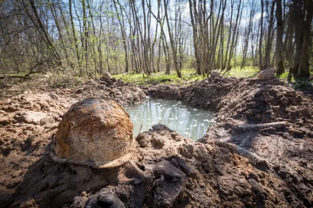 разрытая могила