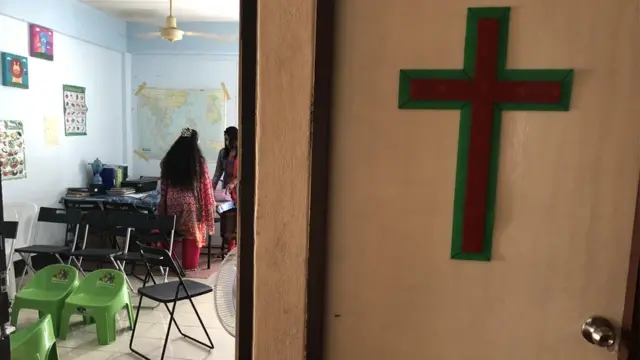 PAKISTAN refugee school thailand