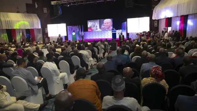 ọhamadu biara nzukọ a