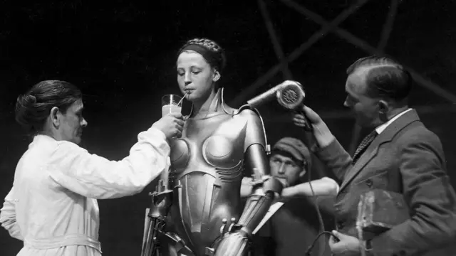 सेक्सी रोबोट