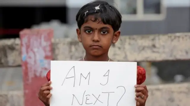 लहान मुलगी