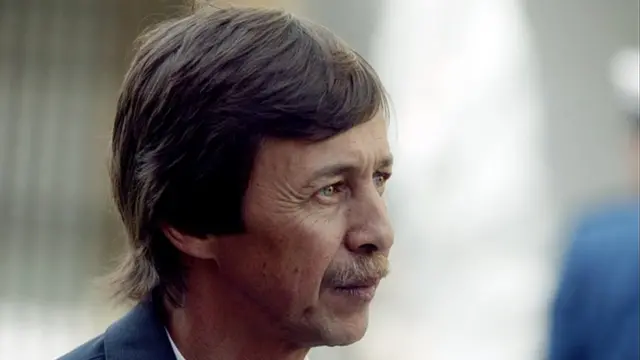 Selon certains Algériens, le frère cadet de M. Bouteflika, Saïd, 61 ans, contrôle les entrées à la présidence.