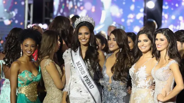 น.ส.โรมินา โลซาโน ผู้ชนะการประกวดมิสเปรูยูนิเวิร์ส ต้องการให้มีการ "จัดทำฐานข้อมูลที่มีชื่อของผู้กระทำผิดจากทุกคดีความรุนแรงต่อสตรี"