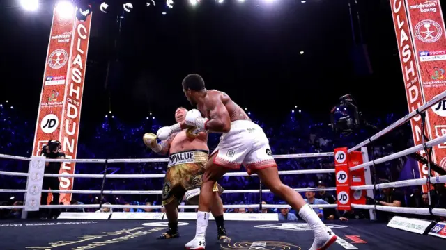 Anthony Joshua ya dambace da Andy Ruiz