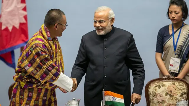 नरेंद्र मोदी