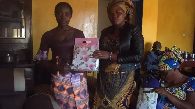 Uyu munsi abagore be bahanye impano