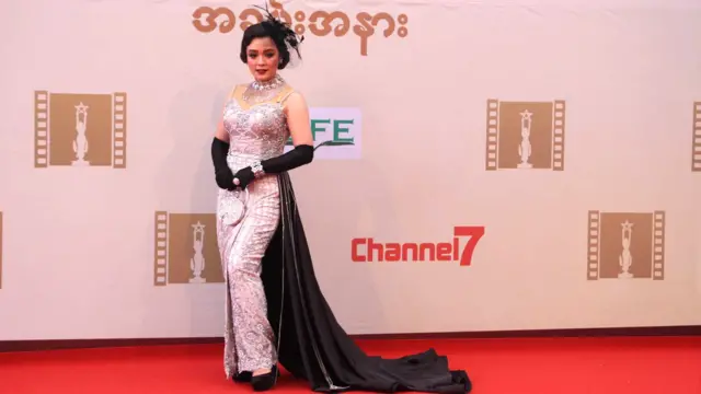 အကယ်ဒမီ ဆုရှင်များ