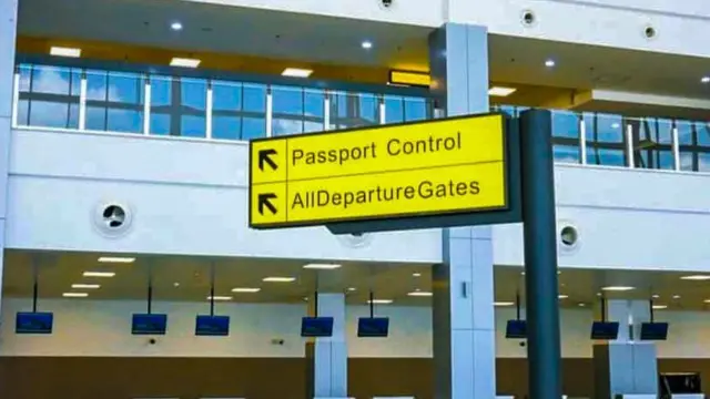 Ebe ndị njem si apụ n'ọdọ ụgbọelu