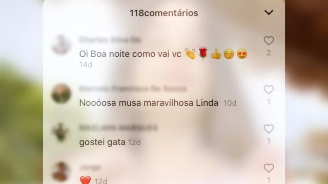 Postagenscaça niquel slot machinerede social dizendo 'Oi Boa noite como vai vc' 'Nooosa musa maravilhosa Linda' 'gostei gata'