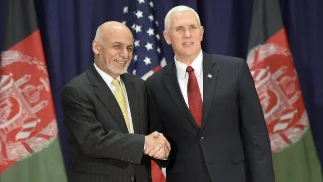 تصویر از غنی و مایک پنس