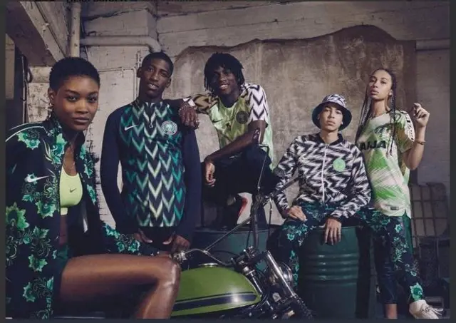 Model wey wear Super Eagles jersey