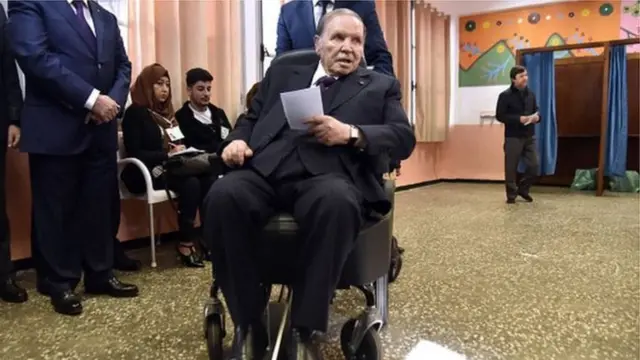 Aworan aarẹ Bouteflika