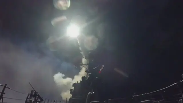 சிரியாவில் அமெரிக்கா திடீர் ஏவுகணைத் தாக்குதல்