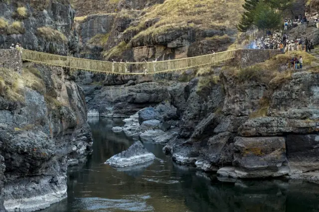 A ponte está quase pronta