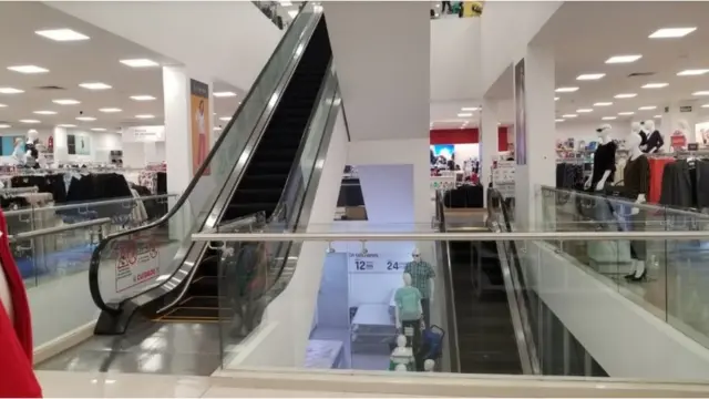 Escaleras eléctricas en Apizaco