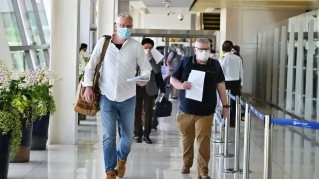 นักท่องเที่ยว