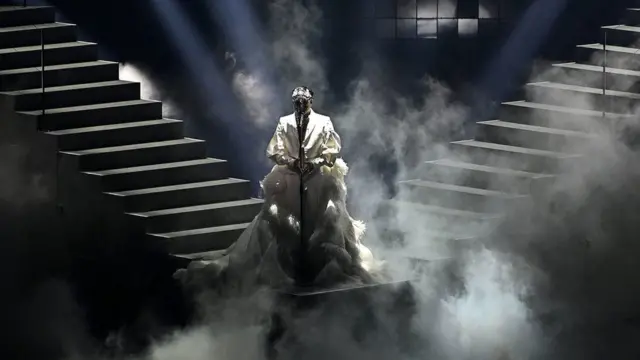 Австралиец Шелдон Райли во время выступления