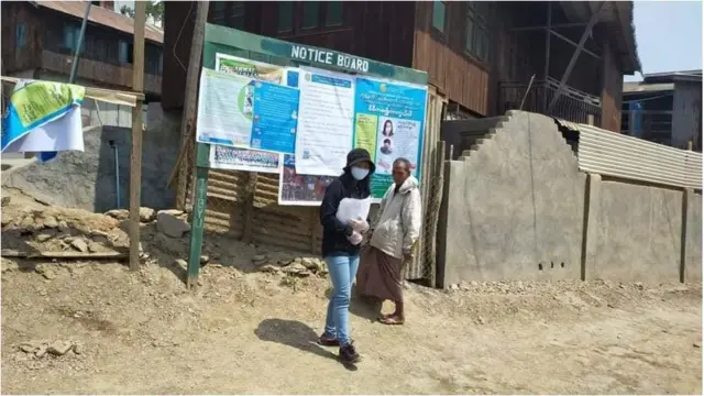 ရောဂါကာကွယ်ရေးသတိပေးစာစောင်တွေလည်း ကပ်နေကြပါတယ်။