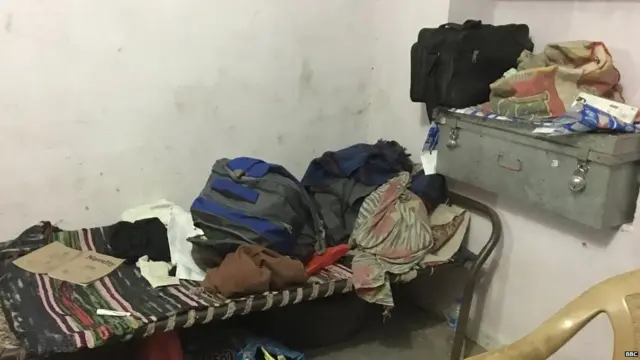 अफ़राजुल का कमरा