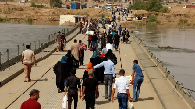 Musul'dan kaçan siviller