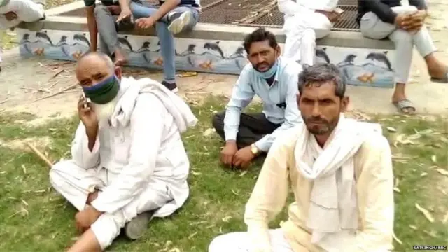 आसिफ़ के पिता
