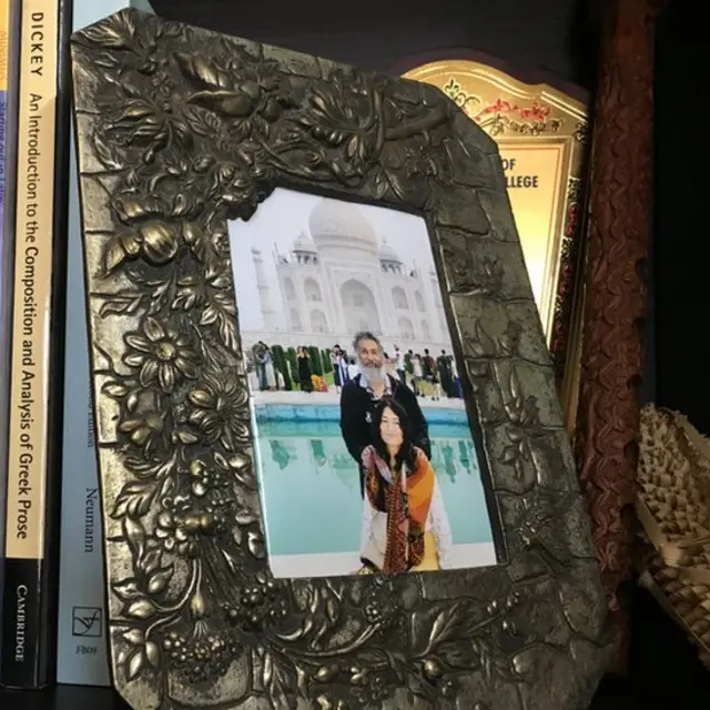 ताज महल के सामने इरोम और डेसमंड