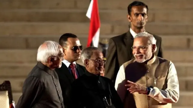 नरेंद्र मोदी और हामिद अंसारी