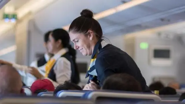 বিমানবালা