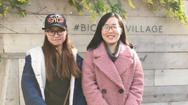 对卢怡宁和黄新来说，他们想好好利用身为非欧盟旅客可享有的20%退税。