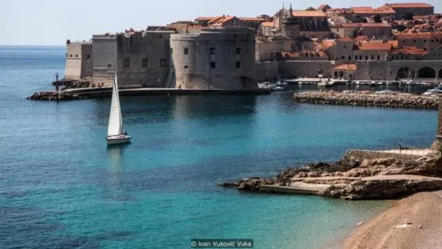 డుబ్రోవ్నిక్ నగర రేవు