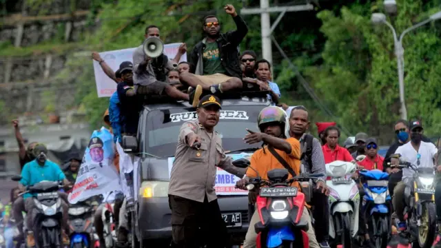 Gubernur Papua Lukas Enembe