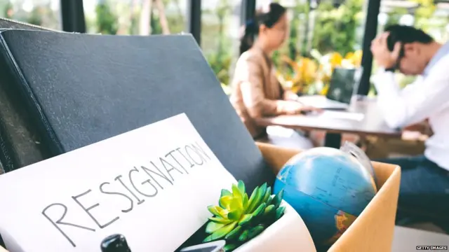 2004-05 ਅਤੇ 2011-12 ਵਿਚਾਲੇ ਲਗਭਗ 2 ਕਰੋੜ ਭਾਰਤੀ ਔਰਤਾਂ ਨੇ ਕੰਮ ਛੱਡ ਦਿੱਤਾ ਸੀ