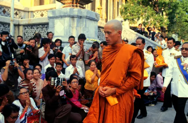 ในหลวง ร 10